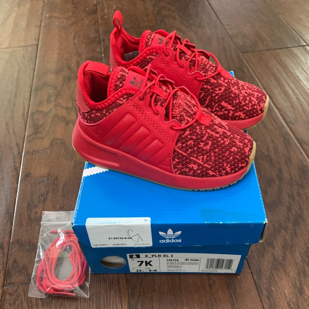 Baby/Toddler adidas size 7